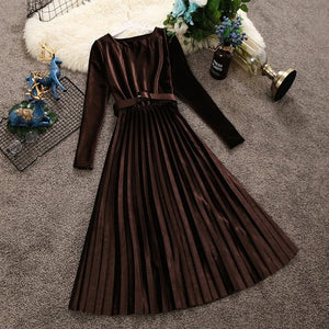 2018 autumn and winter new women round neck long sleeve waist velvet dress female O-neck vintage elegant pleated dresses