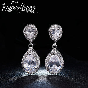 Charm Trắng/Hồng/Vàng Vàng Màu Drop Shipping Dài Nước Earrings Rõ Ràng Pha Lê Nail Drop Bông Tai Phụ Nữ Dazzling Cưới quà tặng AE331