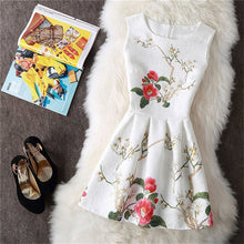 Free Shipping 2018 Summer Floral Print Dress Sleeveless Vest Party Dresses Womne A-Line Belle Dress Vestidos Charming Clothing