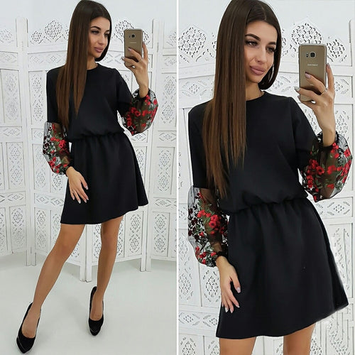 Women Vintage Embroidery Puff Sleeve A Line Dress 2019 New Spring Women Patchwork Casual Party Dress Solid O Neck Mini Dresses